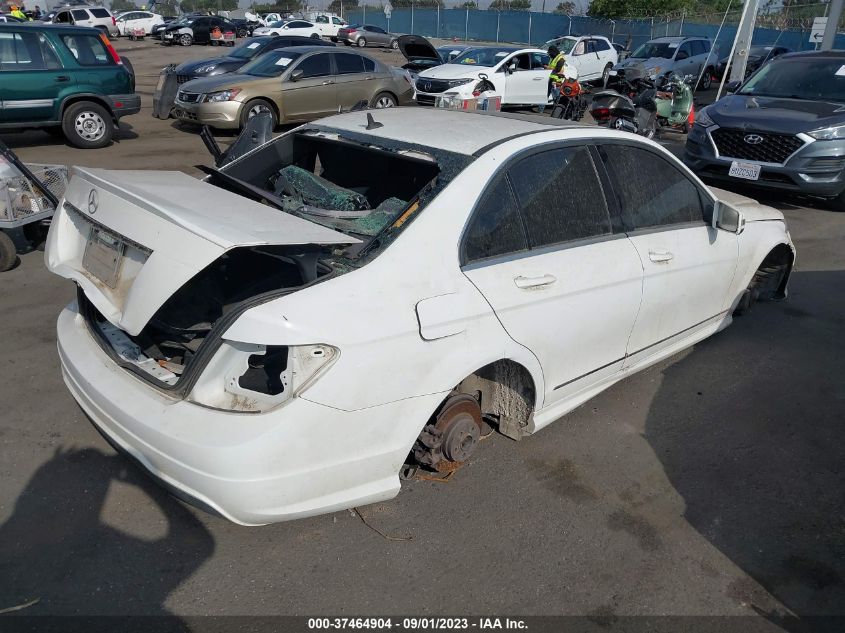 2013 MERCEDES-BENZ C-CLASS C 250 - WDDGF4HB3DA751349