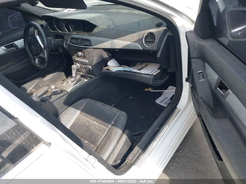 2013 MERCEDES-BENZ C-CLASS C 250 - WDDGF4HB3DA751349