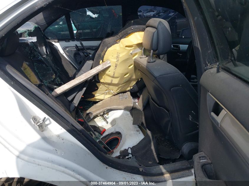 2013 MERCEDES-BENZ C-CLASS C 250 - WDDGF4HB3DA751349