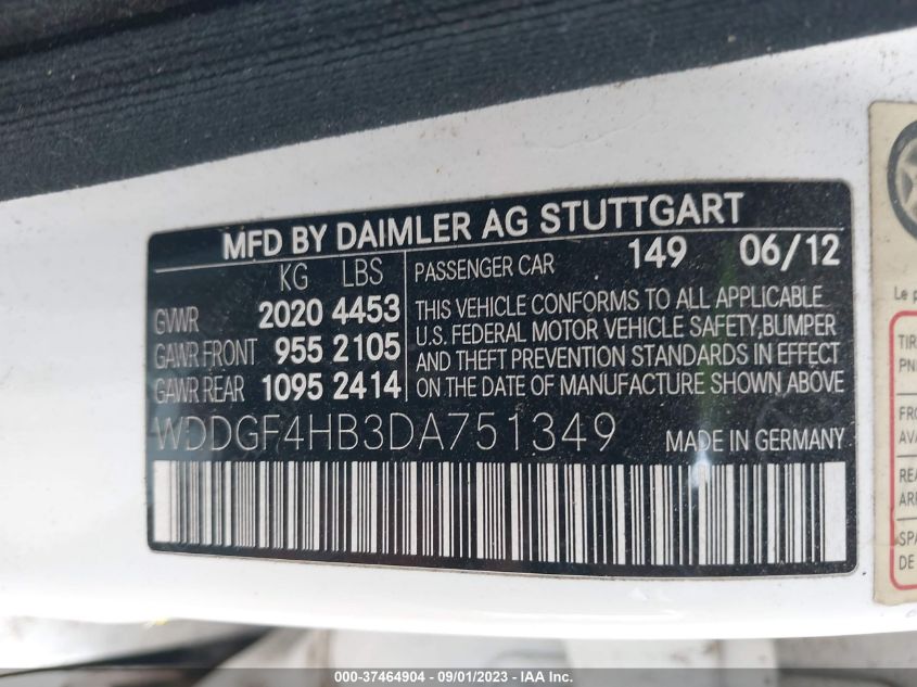 2013 MERCEDES-BENZ C-CLASS C 250 - WDDGF4HB3DA751349