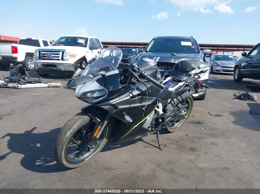 VIN LCEPDPL33N6001164 2022 CF MOTO CF300