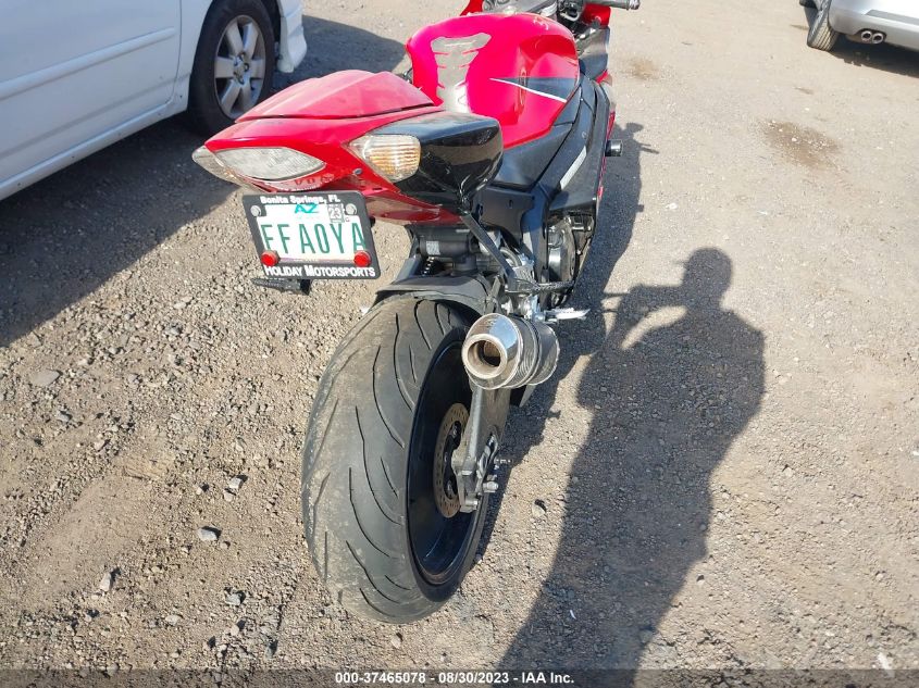 2006 SUZUKI GSX-R1000 JS1GT76A362107842