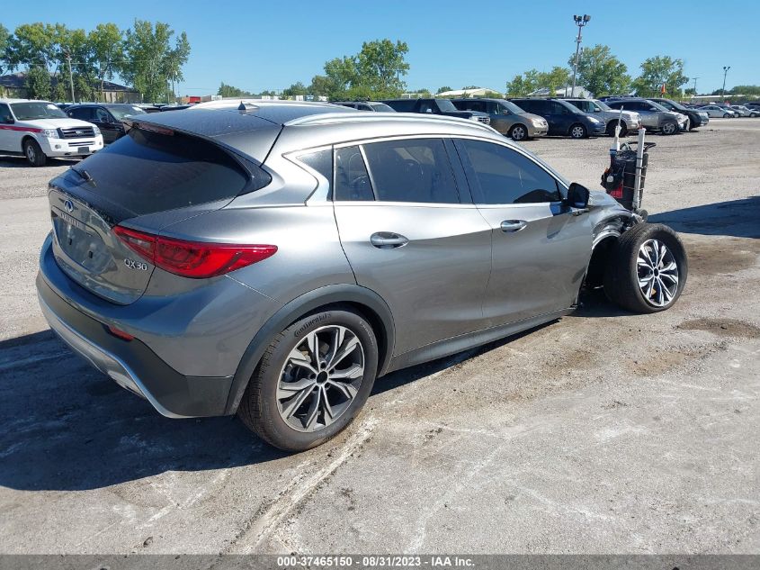 2018 INFINITI QX30 PREMIUM SJKCH5CR4JA049837