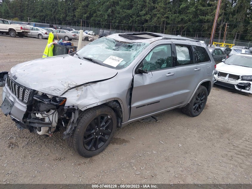 VIN 1C4RJFAG9JC286062 2018 JEEP GRAND CHEROKEE ALTITUDE