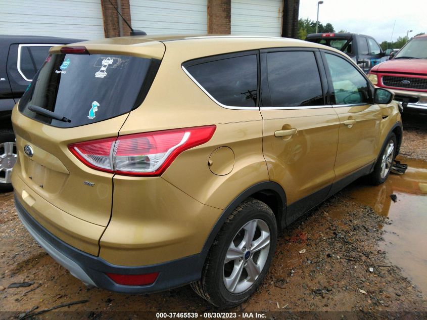 2015 FORD ESCAPE SE - 1FMCU0G77FUA36818