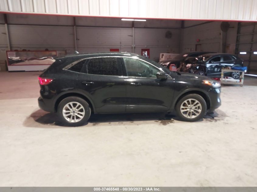 2021 FORD ESCAPE SE - 1FMCU9G63MUA39840