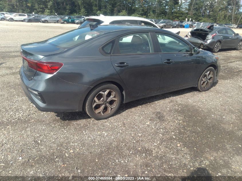 3KPF24AD0LE144043 Kia Forte LXS 4