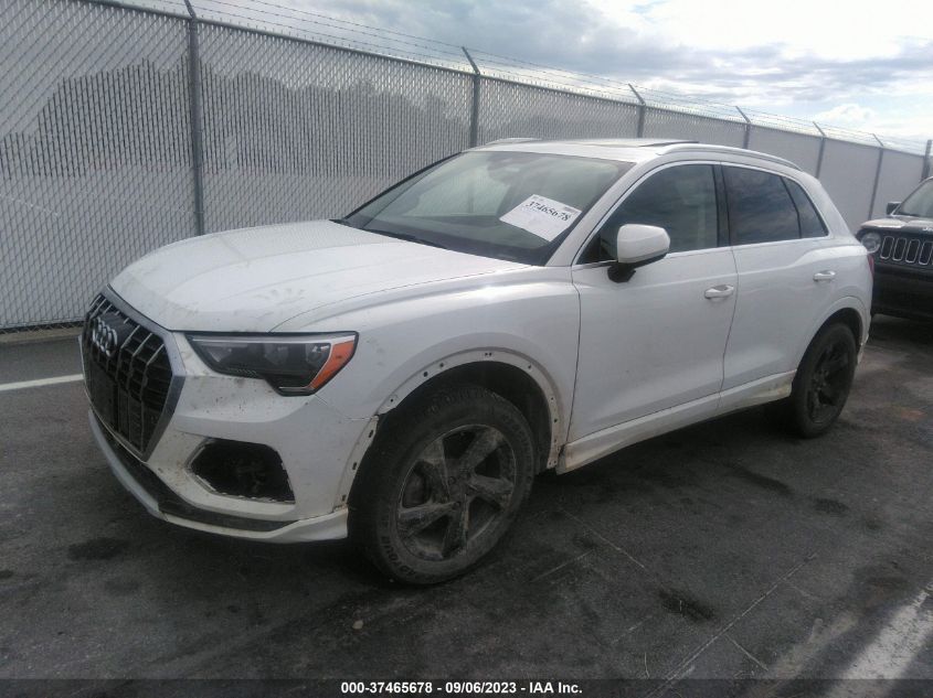 WA1AUCF35M1064508 Audi Q3 PREMIUM 2