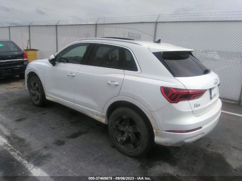 WA1AUCF35M1064508 Audi Q3 PREMIUM 3