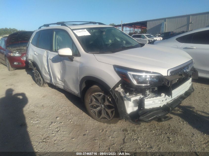 2021 SUBARU FORESTER PREMIUM - JF2SKAFCXMH550793