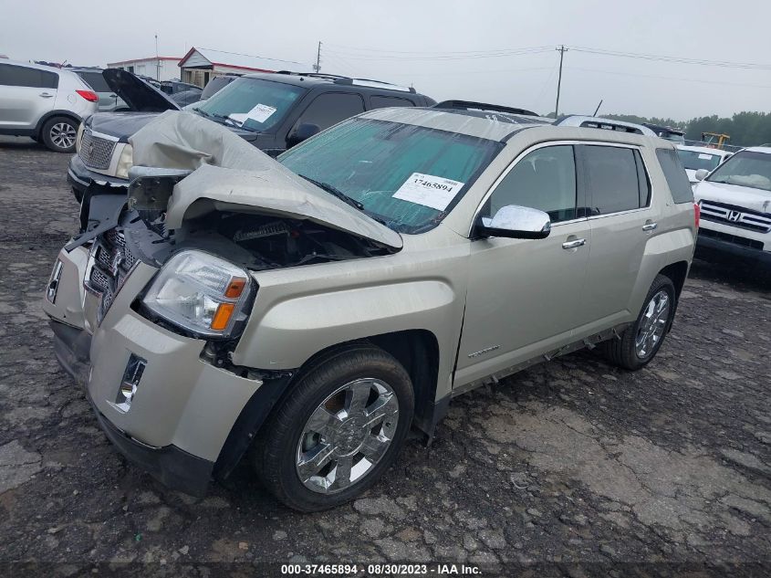 2013 GMC TERRAIN SLT - 2GKFLWE38D6408352