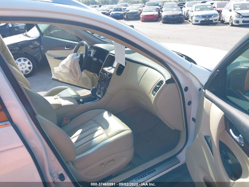 2016 INFINITI QX50 - JN1BJ0RP9GM236092