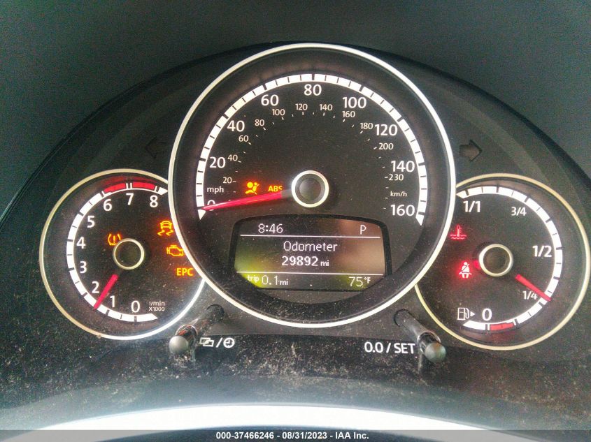 2015 VOLKSWAGEN BEETLE CONVERTIBLE 1.8T 3VW517AT5FM804902