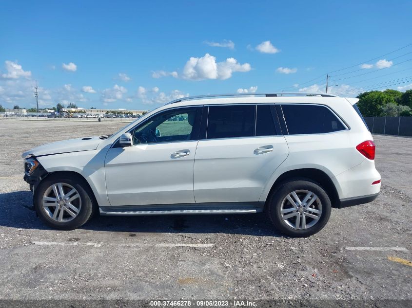 2013 MERCEDES-BENZ GL-CLASS GL 450 4JGDF7CE3DA175872