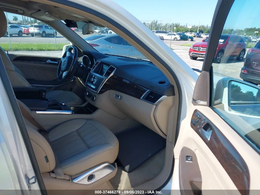 2013 MERCEDES-BENZ GL-CLASS GL 450 4JGDF7CE3DA175872