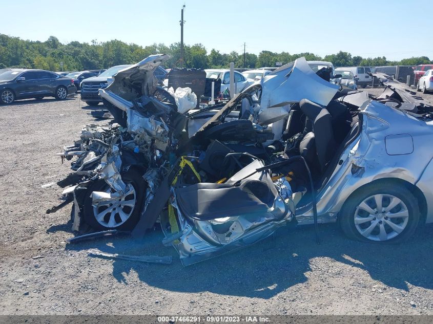 2020 TOYOTA COROLLA LE - JTDEPRAEXLJ083919