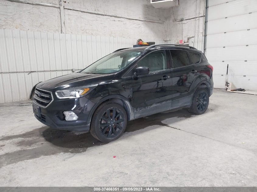 2019 FORD ESCAPE SE - 1FMCU9GD1KUB07368