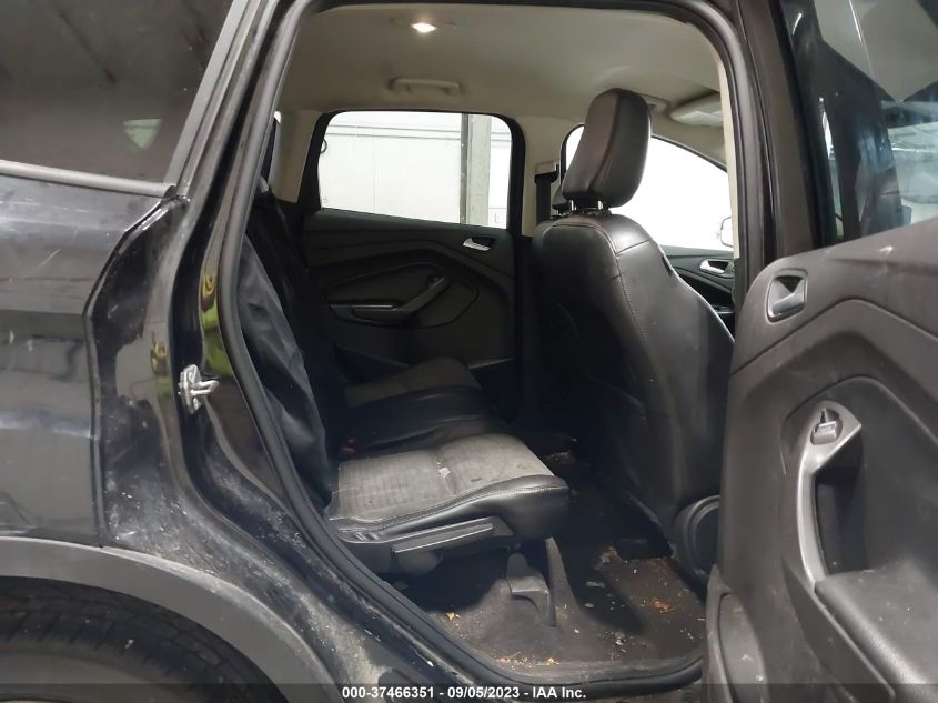 2019 FORD ESCAPE SE - 1FMCU9GD1KUB07368
