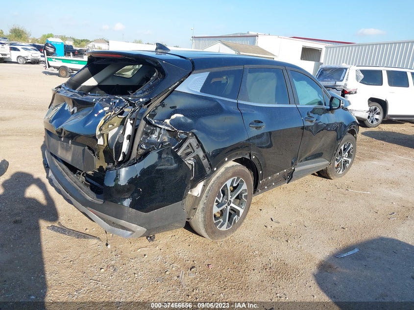 VIN 5XYK33AF3PG005752 2023 KIA SPORTAGE EX