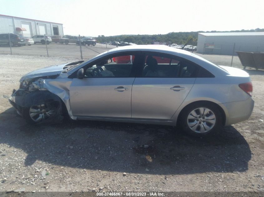 2013 CHEVROLET CRUZE LS - 1G1PA5SH1D7291979