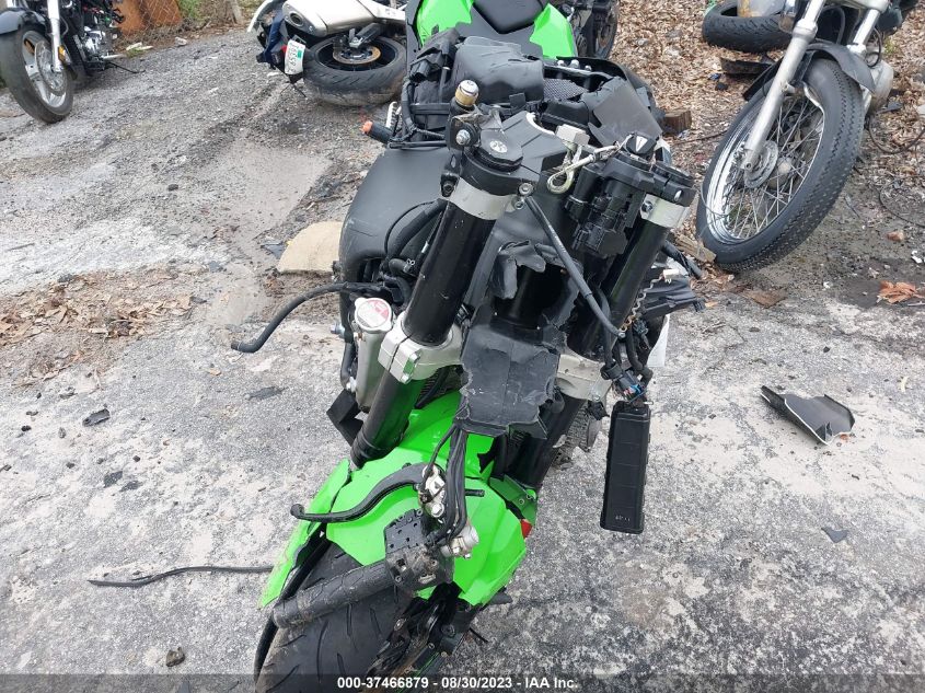 2021 KAWASAKI ZX1002 L JKBZXVL18MA001228