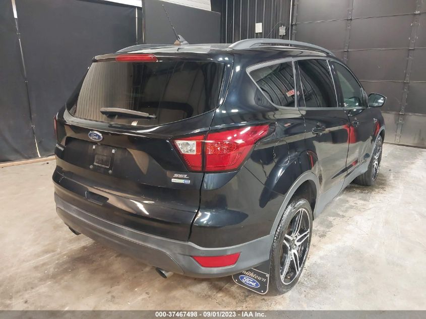 2019 FORD ESCAPE SEL - 1FMCU9HD7KUC17985