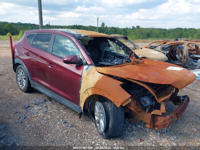 2017 HYUNDAI TUCSON SE - KM8J23A49HU482596