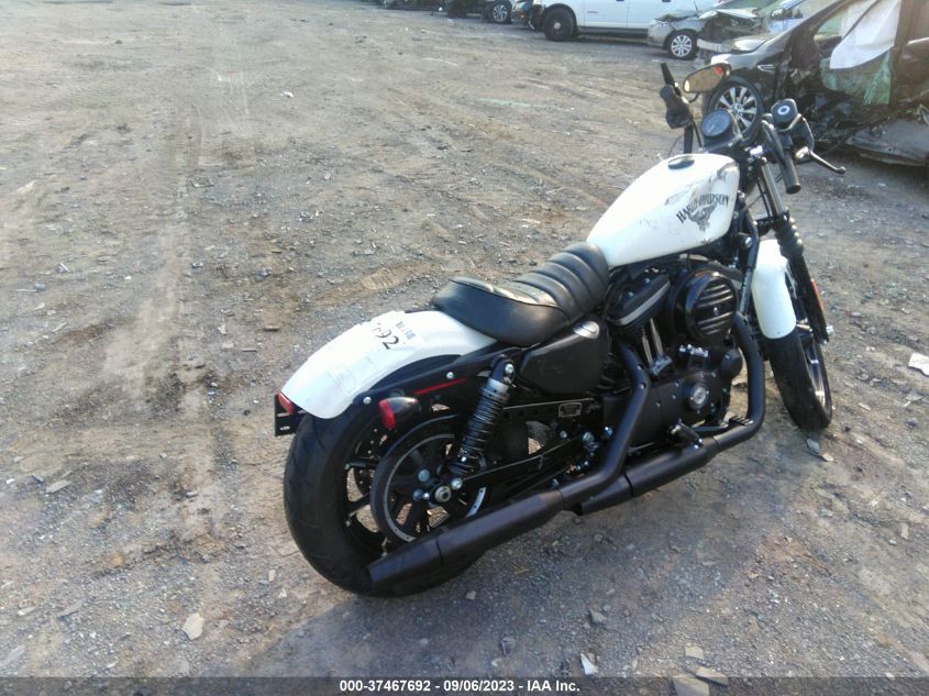 2018 HARLEY-DAVIDSON XL883 IRON 883 - 1HD4LE217JC424866