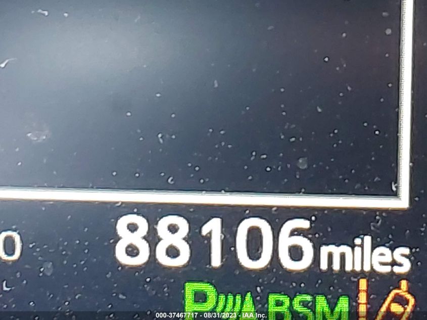 2018 TOYOTA RAV4 XLE/ADVENTURE - JTMWFREV5JD126141