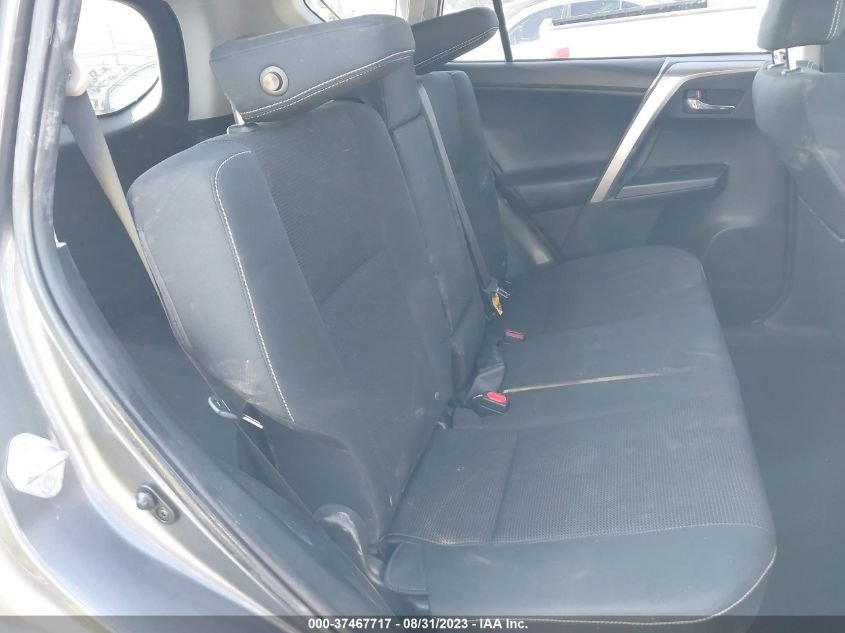 2018 TOYOTA RAV4 XLE/ADVENTURE - JTMWFREV5JD126141