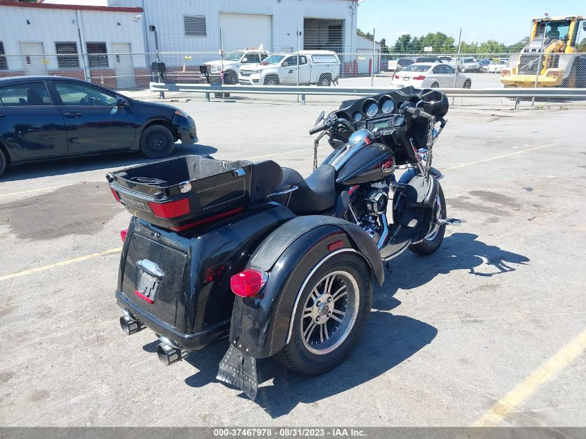 2010 HARLEY-DAVIDSON FLHTCUTG 1HD1MAM10AB852273