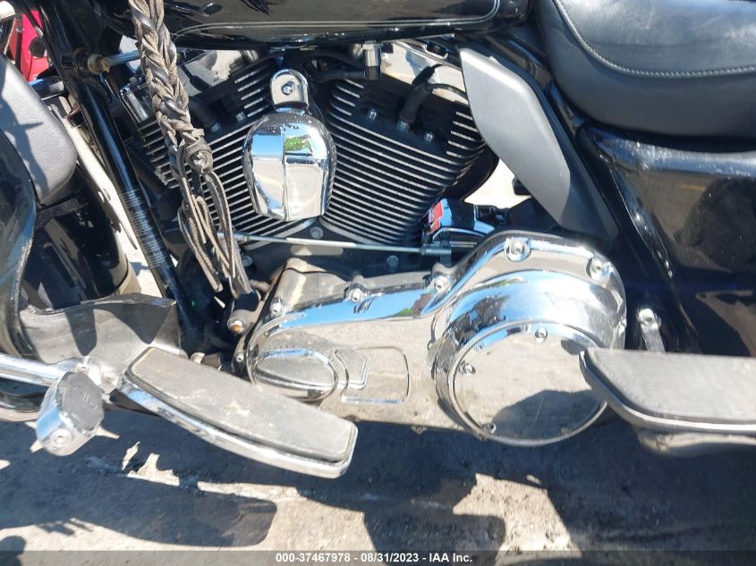 2010 HARLEY-DAVIDSON FLHTCUTG 1HD1MAM10AB852273