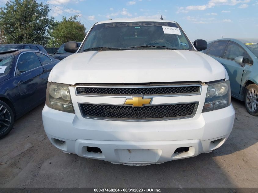 2013 CHEVROLET SUBURBAN COMMERCIAL - 1GNSK5E76DR328117
