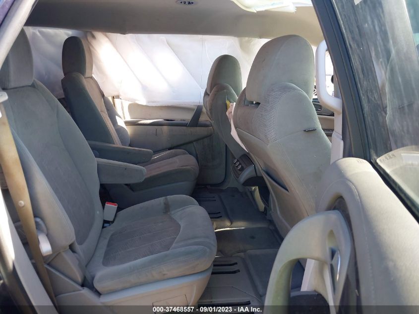 2017 BUICK ENCLAVE CONVENIENCE - 5GAKRAKDXHJ211167