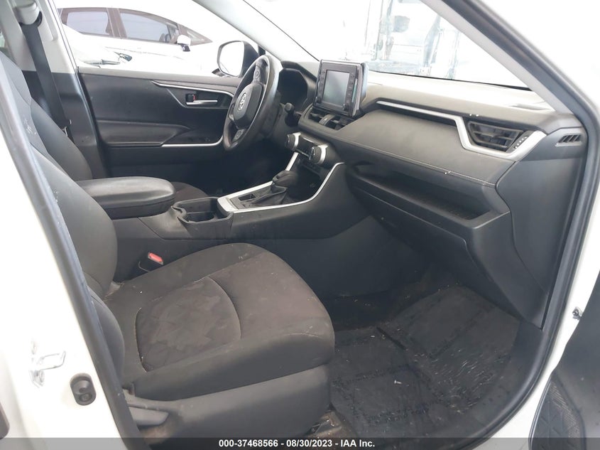 VIN 2T3P1RFV5KC013748 2019 TOYOTA RAV4 XLE/XLE PREMIUM