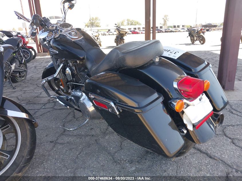 2016 HARLEY-DAVIDSON FLD SWITCHBACK 1HD1GZM31GC307371