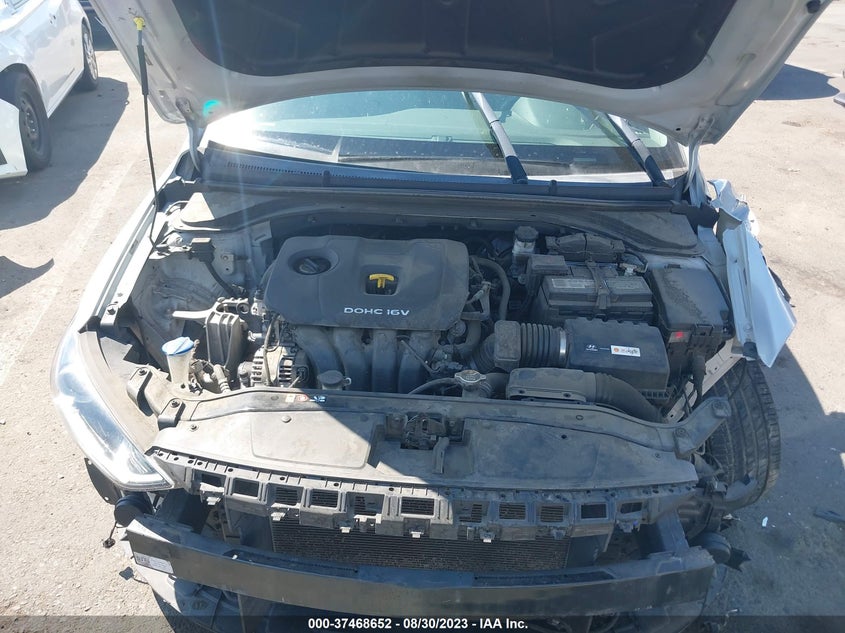 VIN 5NPD84LF0HH011824 2017 HYUNDAI ELANTRA SE