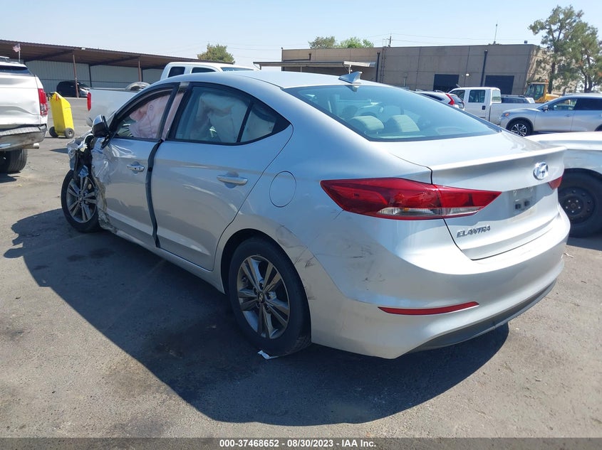 VIN 5NPD84LF0HH011824 2017 HYUNDAI ELANTRA SE