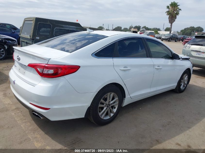 2017 HYUNDAI SONATA SE - 5NPE24AF4HH460352