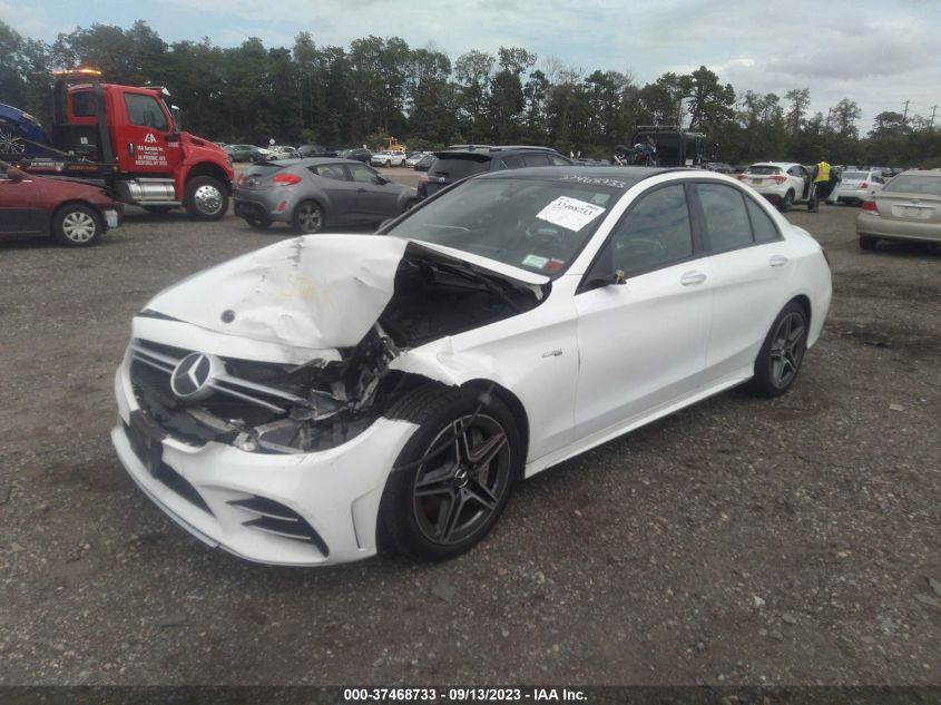 55SWF6EB4KU301850 Mercedes-Benz C-Class AMG C 43 2