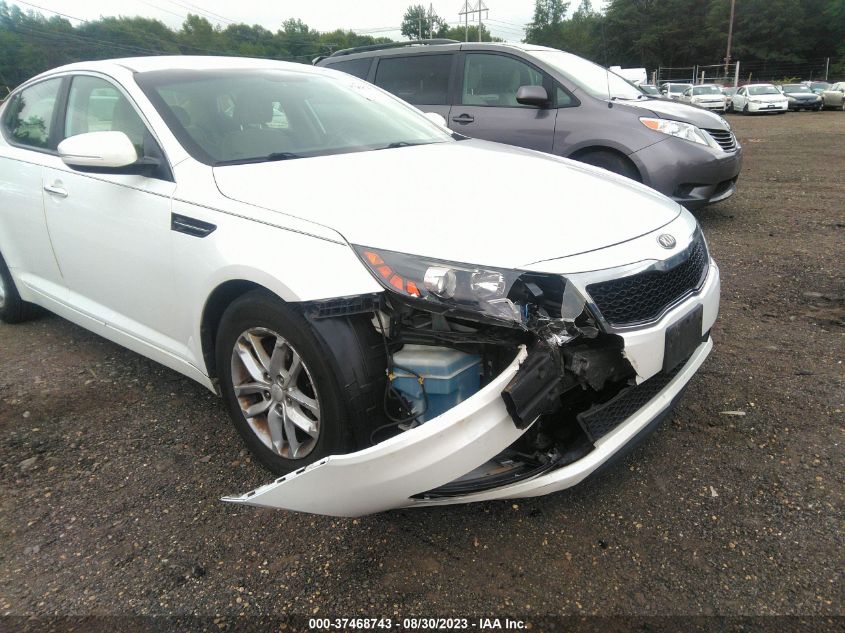 2013 KIA OPTIMA LX - KNAGM4A70D5373017