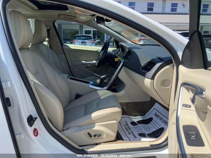 2013 VOLVO S60 T5 - YV1612FH0D2183372