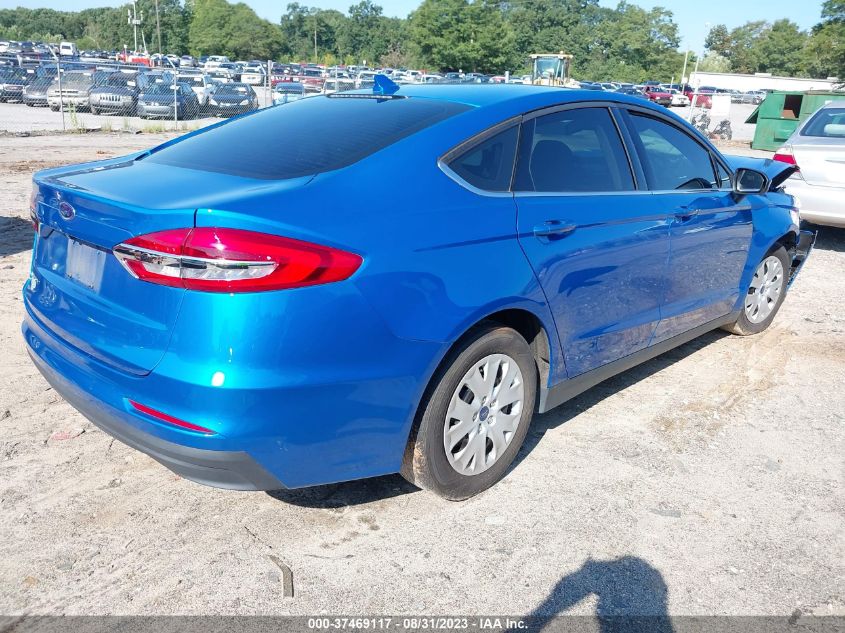 2020 FORD FUSION S - 3FA6P0G75LR220561