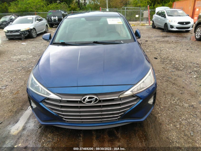 5NPD74LF8KH462557 Hyundai Elantra SE 13