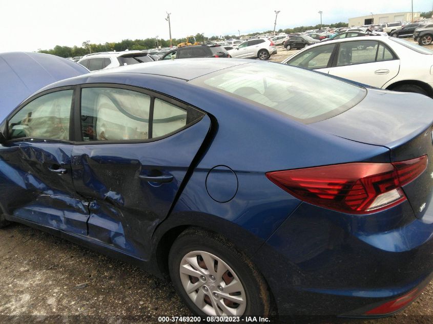 5NPD74LF8KH462557 Hyundai Elantra SE 12