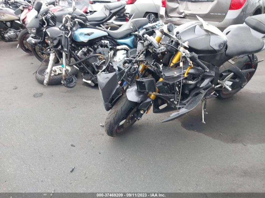 2007 YAMAHA YZFR6 L JYARJ12Y87A005167