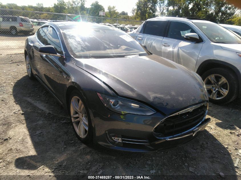2016 TESLA MODEL S 90D/70D/75D/60D/85D - 5YJSA1E28GF131503