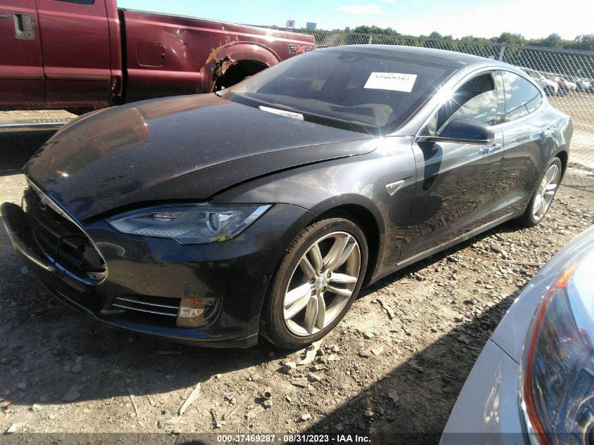 2016 TESLA MODEL S 90D/70D/75D/60D/85D - 5YJSA1E28GF131503