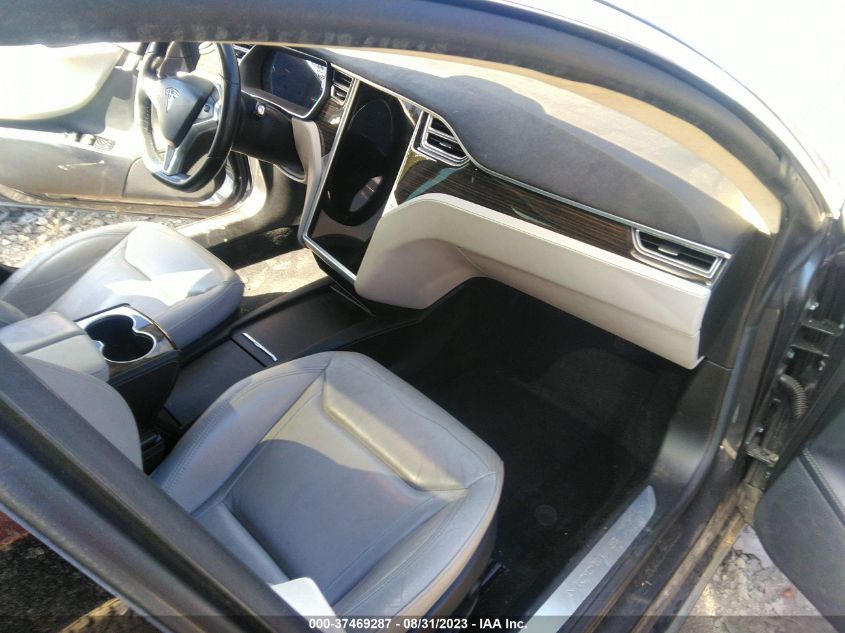 2016 TESLA MODEL S 90D/70D/75D/60D/85D - 5YJSA1E28GF131503