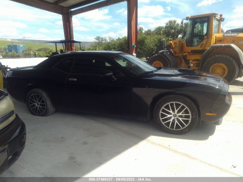 2013 DODGE CHALLENGER SXT - 2C3CDYAGXDH530607